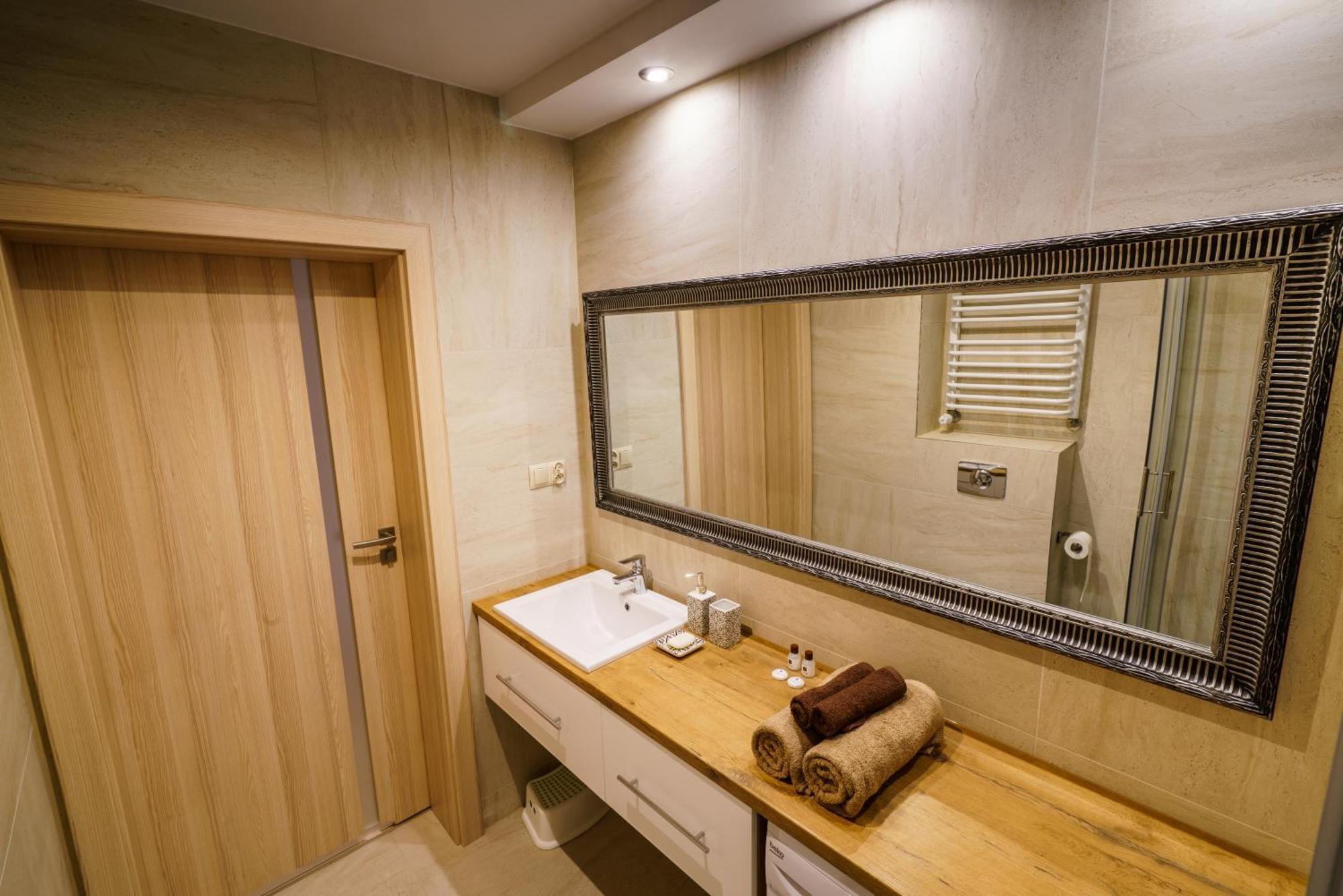 Apartament Z Tarasem Κίελτσε Εξωτερικό φωτογραφία